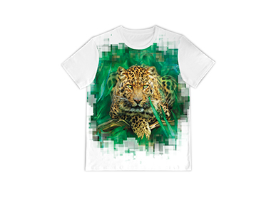 Белая мужская футболка с принтом леопарда